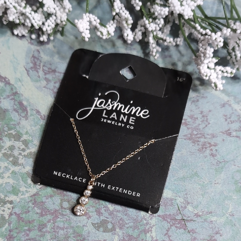 Jasmine Lane Goldtone Necklace with Crystal Accents NWT